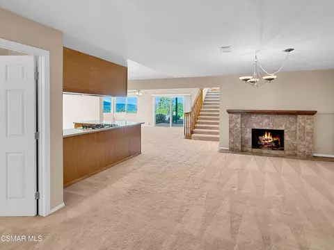 Living - 2161 Stoneman St, Simi Valley, CA 93065 photo 2 of 10
