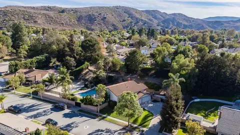 View/Area - 652 Stonebrook St, Simi Valley, CA 93065 photo 4 of 6