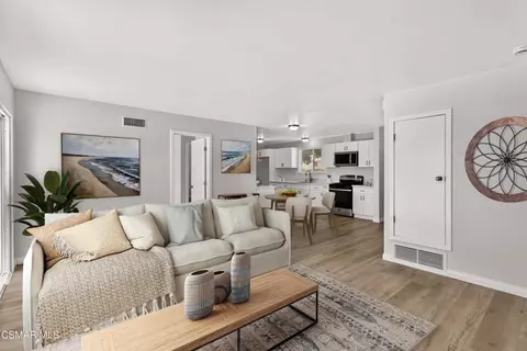 Living - 2233 Caldwell Ave, Simi Valley, CA 93065 photo 6 of 6