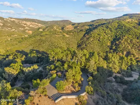 2025 Mckain St, Calabasas, CA 91302