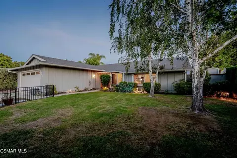 Exterior - 3062 Barnes St, Simi Valley, CA 93065 photo 2 of 13