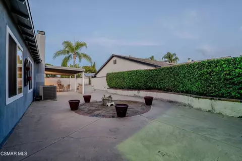 Exterior - 3062 Barnes St, Simi Valley, CA 93065 photo 4 of 13