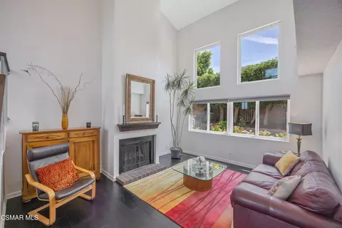 276 Beech Rd, Newbury Park, CA 91320