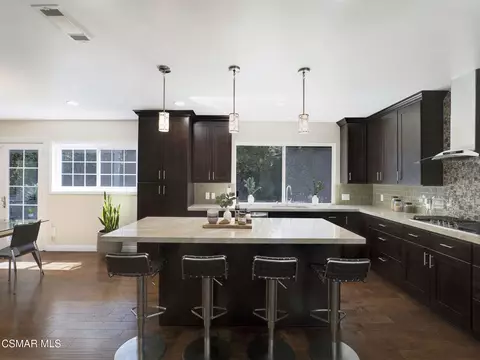 4334 Deerpark Ct, Westlake Village, CA 91361