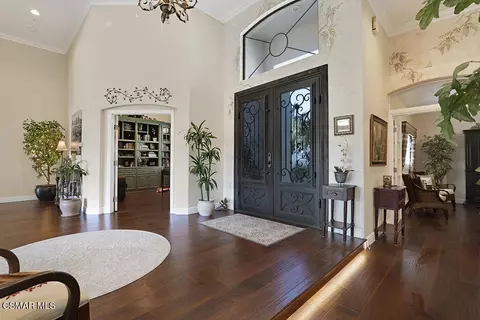 Entry Way - 11020 E Las Posas Rd, Camarillo, CA 93012 photo 2 of 2