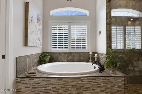 Bath - 11020 E Las Posas Rd, Camarillo, CA 93012 photo 2 of 8