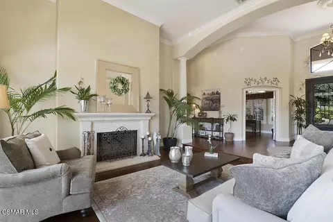 Living - 11020 E Las Posas Rd, Camarillo, CA 93012 photo 5 of 10