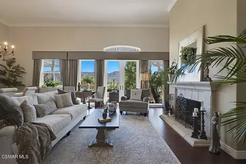 Living - 11020 E Las Posas Rd, Camarillo, CA 93012 photo 2 of 10
