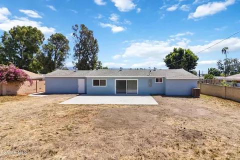 Exterior - 1447 Alexander St, Simi Valley, CA 93065 photo 6 of 8