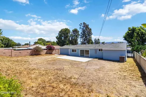 Exterior - 1447 Alexander St, Simi Valley, CA 93065 photo 5 of 8