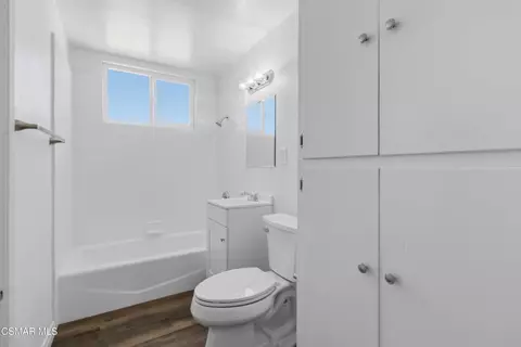 Bath - 1447 Alexander St, Simi Valley, CA 93065 photo 2 of 2