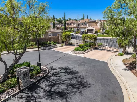View/Area - 4567 Bristlecone Cir, Moorpark, CA 93021 photo 4 of 5