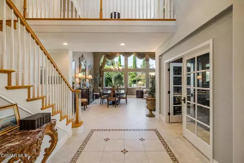 Entry Way - 4567 Bristlecone Cir, Moorpark, CA 93021 photo 2 of 3