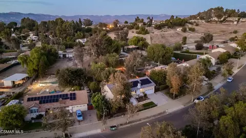 View/Area - 1039 Nonchalant Dr, Simi Valley, CA 93065 photo 3 of 6
