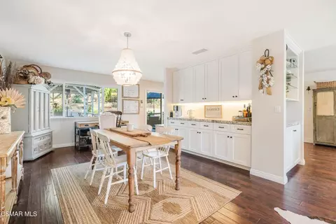 Dining - 1039 Nonchalant Dr, Simi Valley, CA 93065 photo 3 of 4