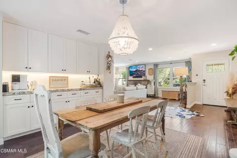 Dining - 1039 Nonchalant Dr, Simi Valley, CA 93065 photo 2 of 4