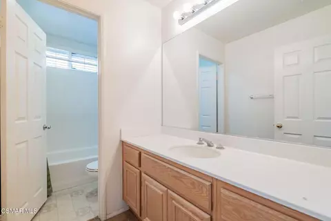 Bath - 12920 Bordeaux Ct, Rancho Cucamonga, CA 91739 photo 5 of 5