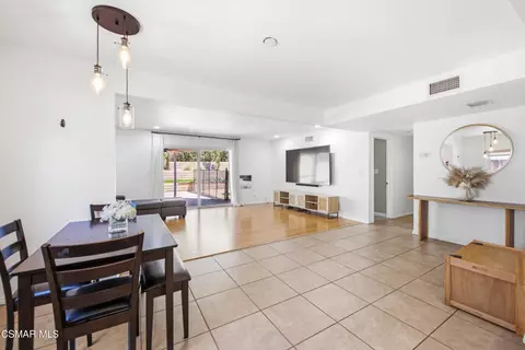 Dining - 2369 E Alden St, Simi Valley, CA 93065 photo 1 of 1