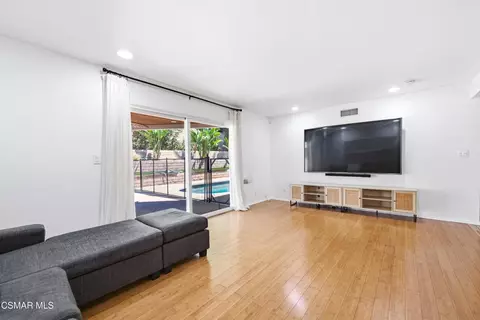 Living - 2369 E Alden St, Simi Valley, CA 93065 photo 2 of 2