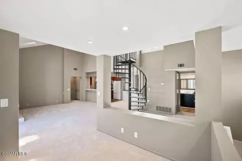 Living - 4461 Antigua Way, Oxnard, CA 93035 photo 2 of 3