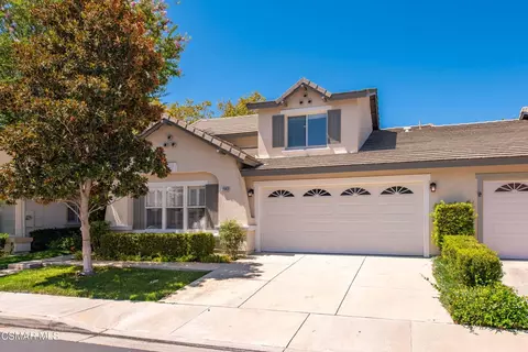Exterior - 2043 Tulip Ave, Simi Valley, CA 93063 photo 3 of 10