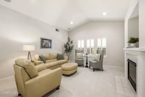 Living - 2043 Tulip Ave, Simi Valley, CA 93063 photo 1 of 2
