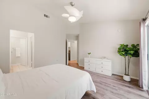 Bedroom - 2043 Tulip Ave, Simi Valley, CA 93063 photo 3 of 3