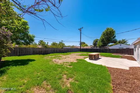 Exterior - 1634 Arcane St, Simi Valley, CA 93065 photo 8 of 12