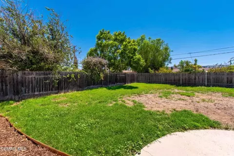 Exterior - 1634 Arcane St, Simi Valley, CA 93065 photo 10 of 12