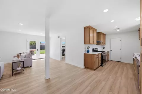 Entry Way - 1634 Arcane St, Simi Valley, CA 93065 photo 2 of 2