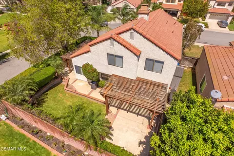 View/Area - 2259 Oakdale Cir, Simi Valley, CA 93063 photo 3 of 10