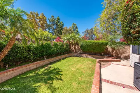 Exterior - 2259 Oakdale Cir, Simi Valley, CA 93063 photo 9 of 17