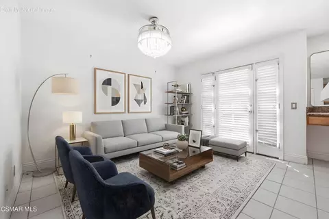 Living - 2259 Oakdale Cir, Simi Valley, CA 93063 photo 4 of 5