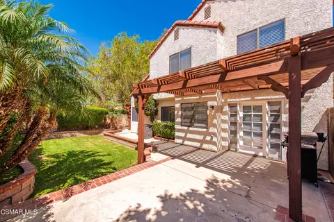 Exterior - 2259 Oakdale Cir, Simi Valley, CA 93063 photo 11 of 17