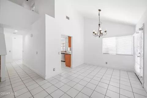 Entry Way - 2259 Oakdale Cir, Simi Valley, CA 93063 photo 1 of 3