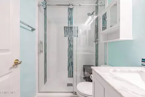 Bath - 1043 Waltham Rd #E, Simi Valley, CA 93065 photo 3 of 4