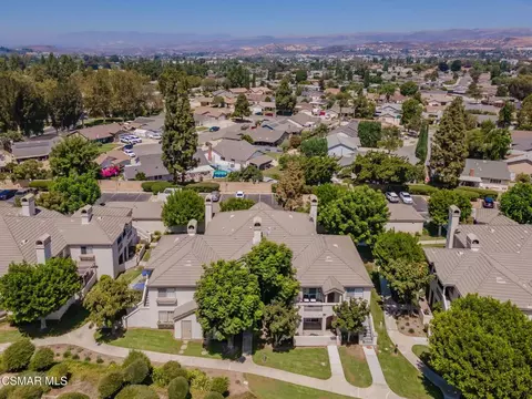 View/Area - 1043 Waltham Rd #E, Simi Valley, CA 93065 photo 3 of 5
