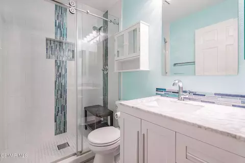 Bath - 1043 Waltham Rd #E, Simi Valley, CA 93065 photo 4 of 4