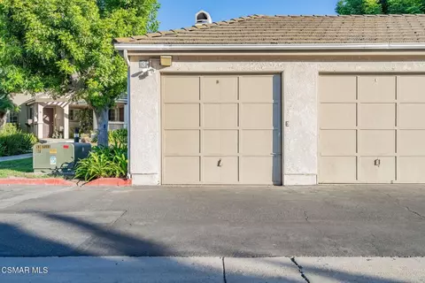 Exterior - 1043 Waltham Rd #E, Simi Valley, CA 93065 photo 6 of 12