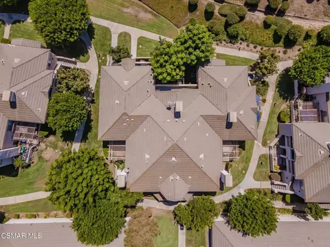 View/Area - 1043 Waltham Rd #E, Simi Valley, CA 93065 photo 5 of 5