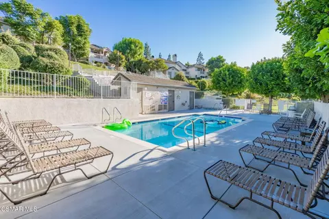 Exterior - 1043 Waltham Rd #E, Simi Valley, CA 93065 photo 2 of 12