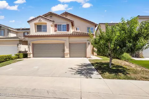 460 Fallbrook Ave, Newbury Park, CA 91320