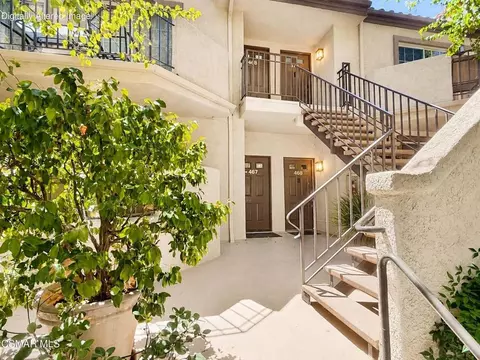24109 Del Monte Dr #467, Valencia, CA 91355