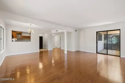 4700 Natick Ave #310, Sherman Oaks, CA 91403