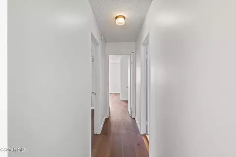 Entry Way - 1654 Edgewater Ln, Camarillo, CA 93010 photo 5 of 5