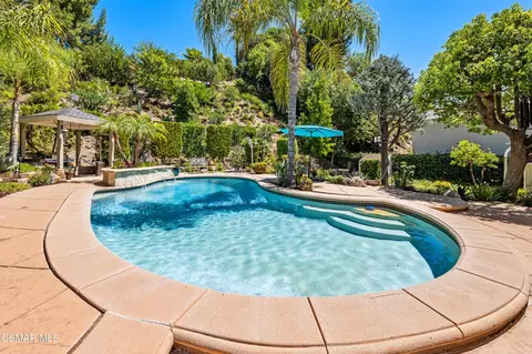 4130 Towhee Dr, Calabasas, CA 91302