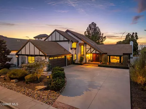 261 Scarborough St, Thousand Oaks, CA 91361