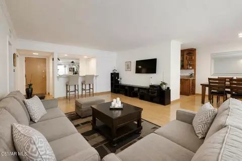 4915 Tyrone Ave #125, Sherman Oaks, CA 91423