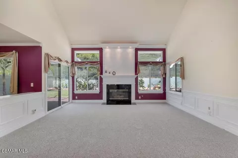 Living - 5339 Seneca Pl, Simi Valley, CA 93063 photo 4 of 14