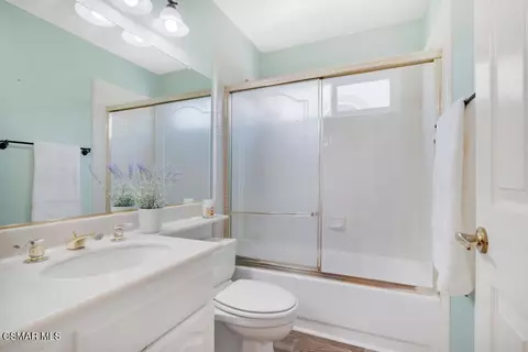 Bath - 5339 Seneca Pl, Simi Valley, CA 93063 photo 1 of 4